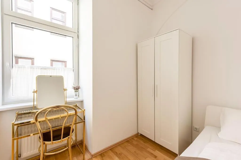 Cozy Home Viyana 0*,